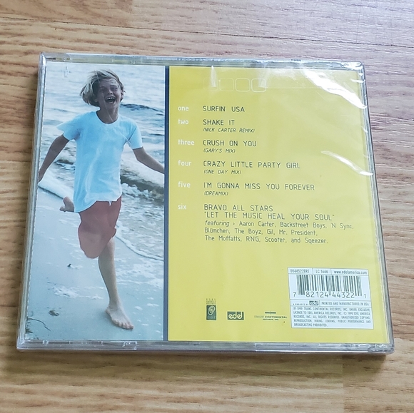 "Surfin' USA" by Aaron Carter 1999 Maxi Single, US version - Picture 2 of 4